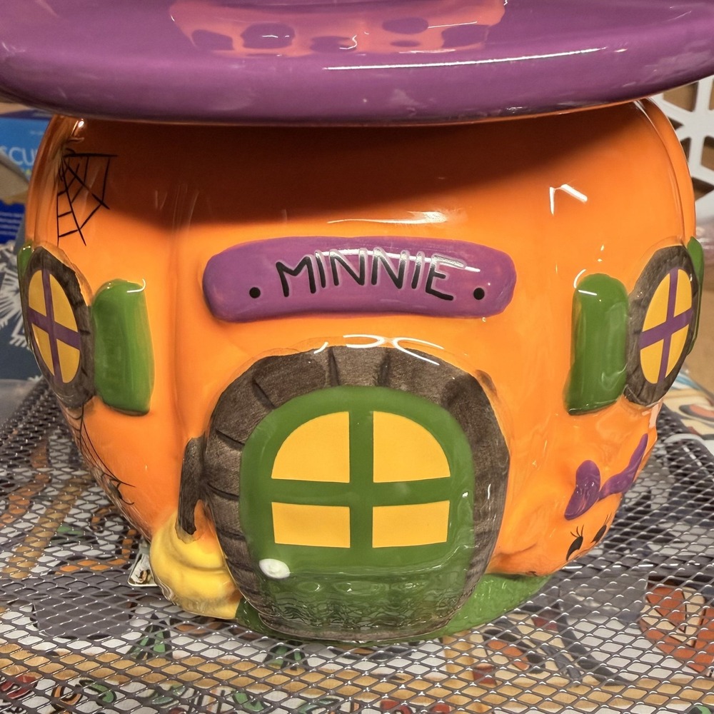 Disney Minnie Mouse Halloween Pumpkin House Ceramic Cookie Jar Hand Painted Deco